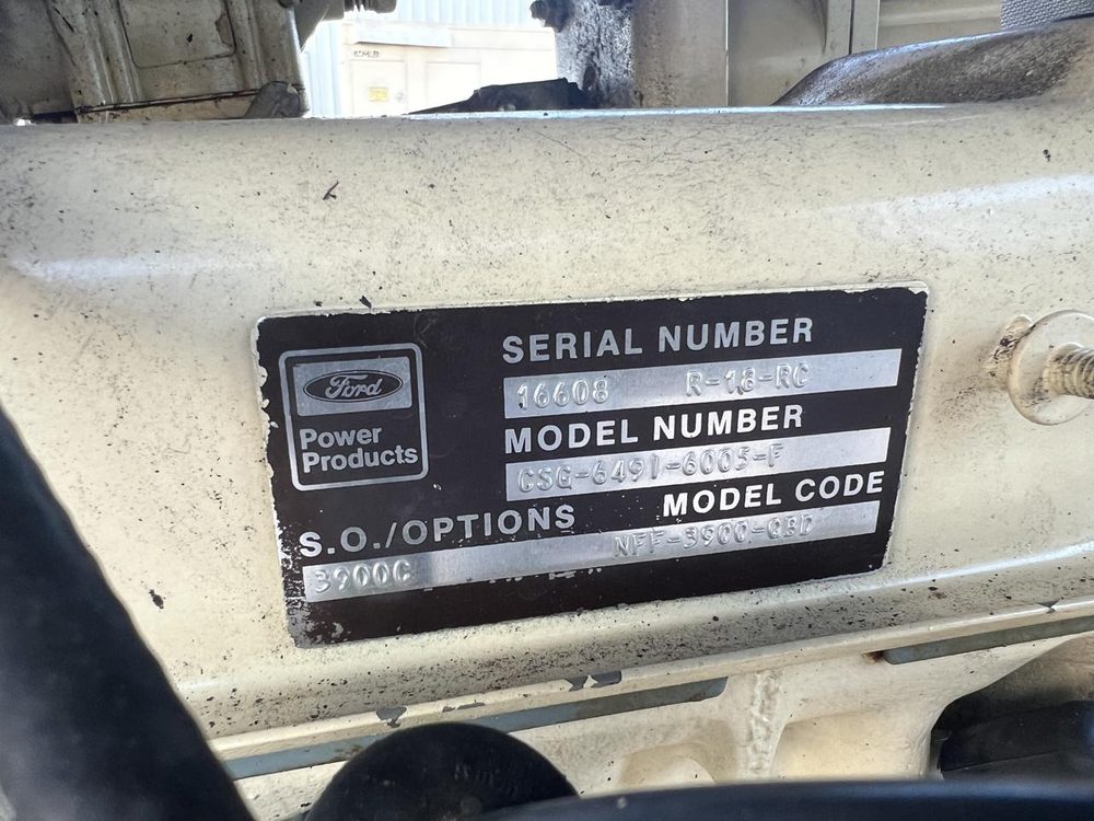 Volvo Penta TAD752GE engine engine nameplate / data tag